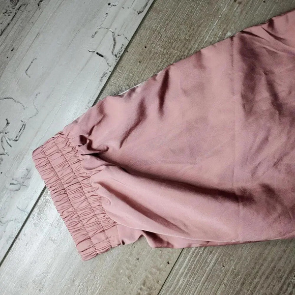 LOVE TREE Dusty Rose Pink Cropped Zip-Up Windbreaker Jacket Size Medium - Picture 8 of 15